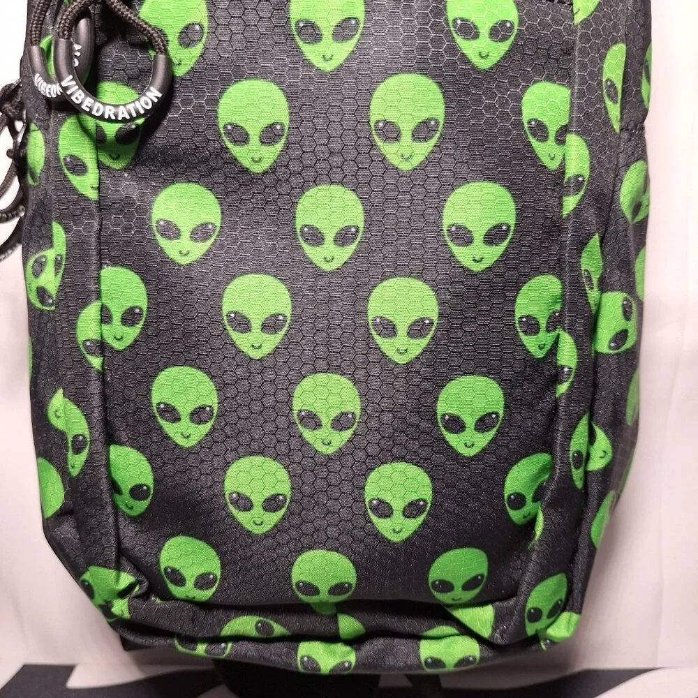 Vibedration Hydration Backpack w/o bladder - Aliens - Used
